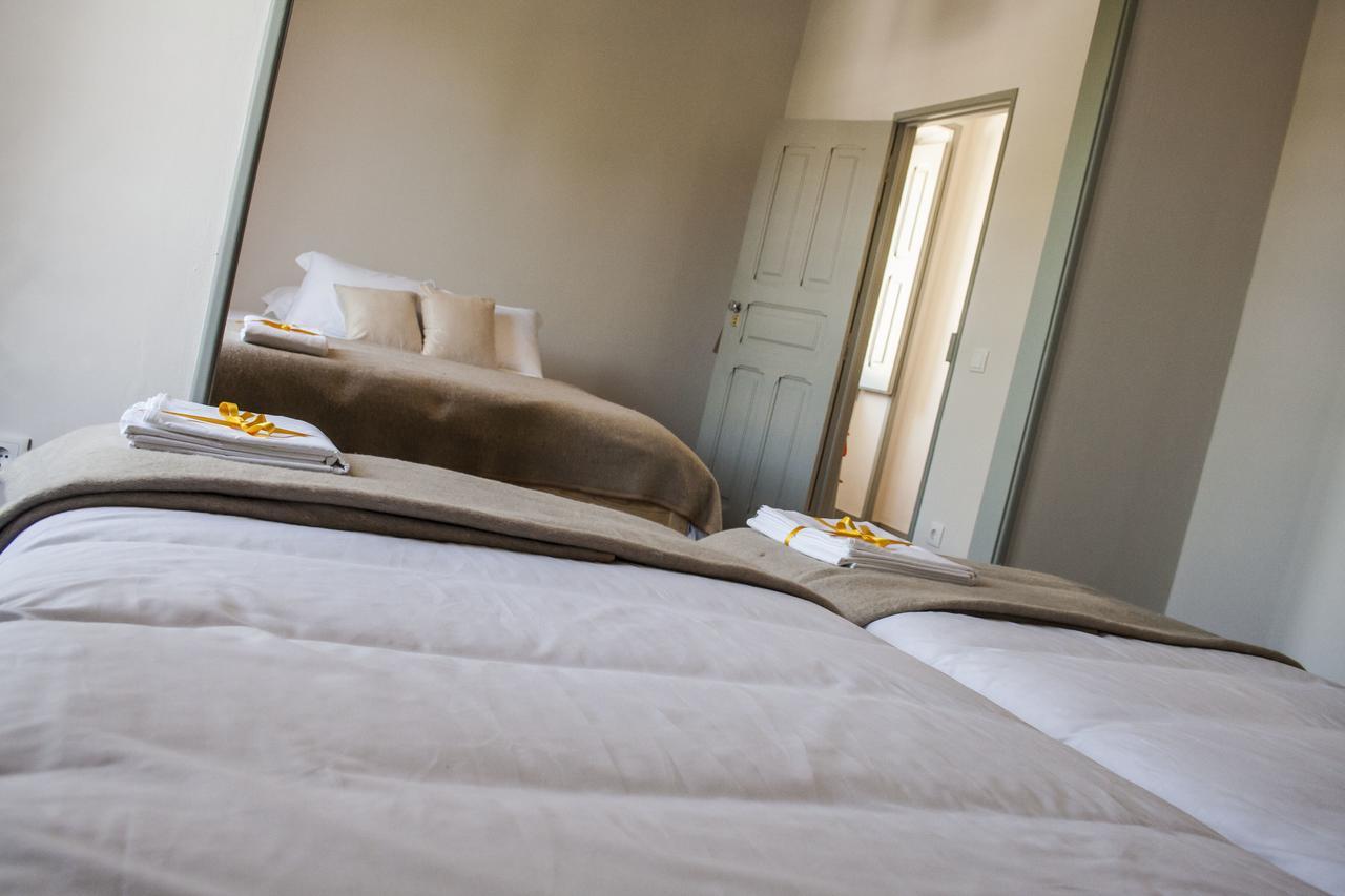 Most Art Boutique Hostel Лейрия Экстерьер фото