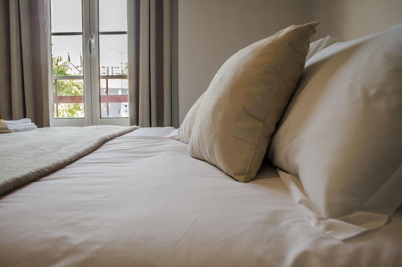 Most Art Boutique Hostel Лейрия Экстерьер фото