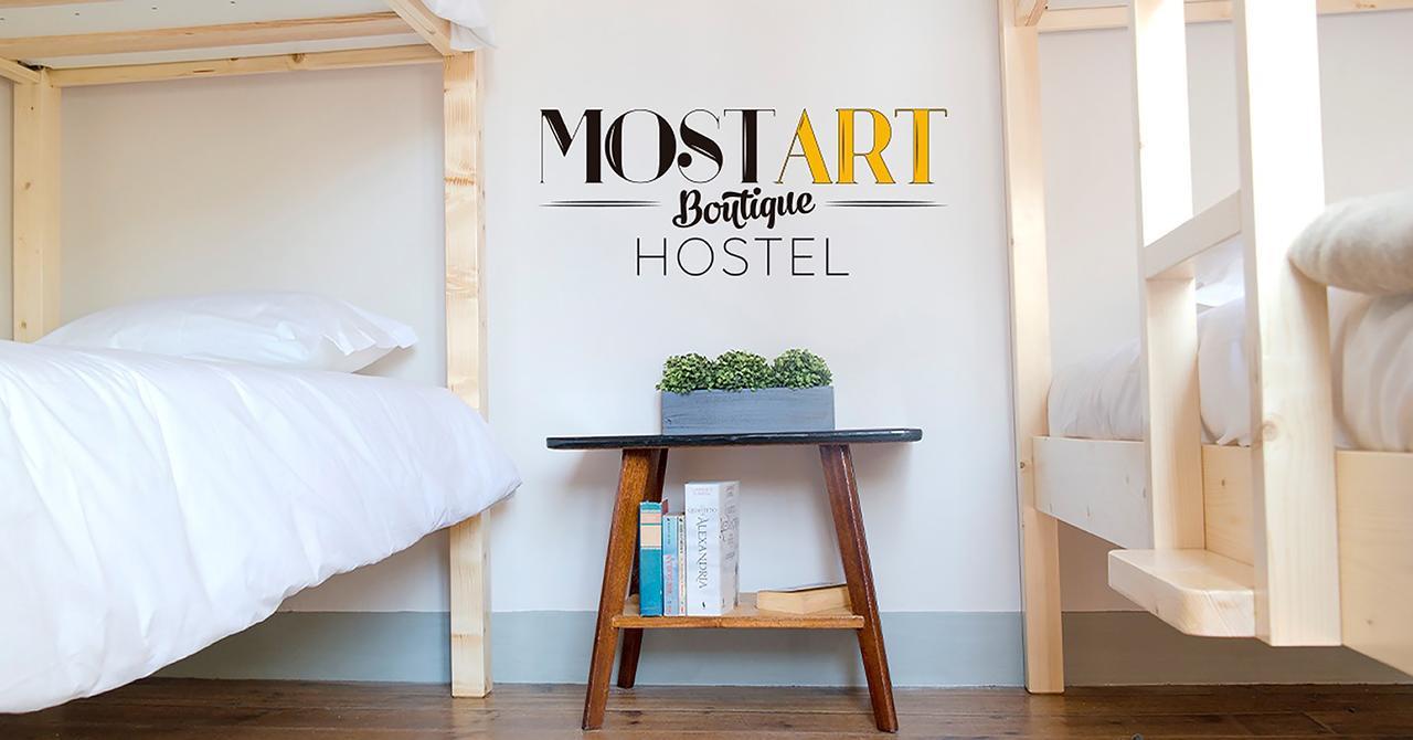 Most Art Boutique Hostel Лейрия Экстерьер фото