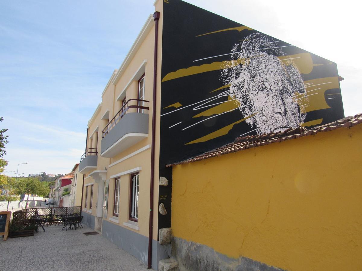 Most Art Boutique Hostel Лейрия Экстерьер фото